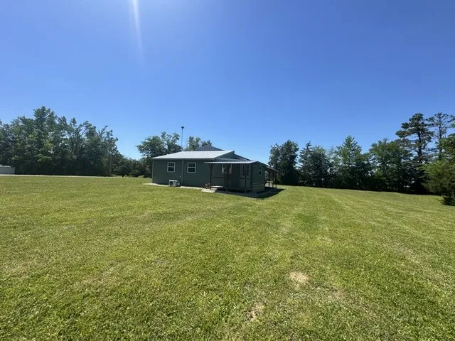 479 Horseshoe Bend Rd Linden, TN 37096