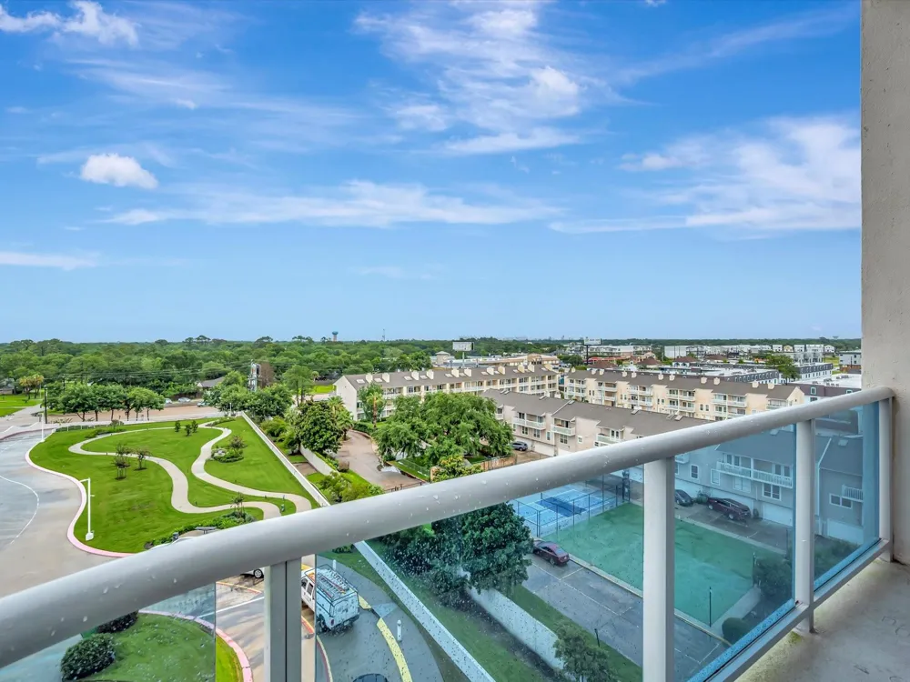 4821 Nasa Parkway #6E Seabrook, TX 77586