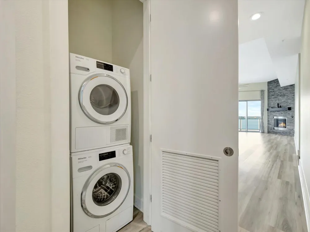 4821 Nasa Parkway #6E Seabrook, TX 77586