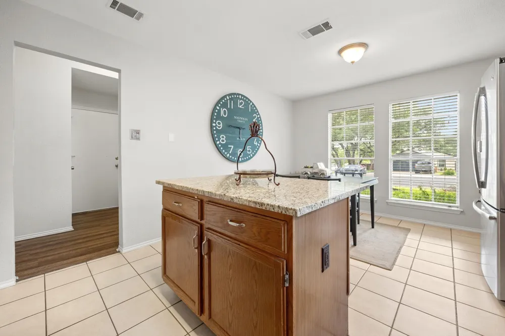 5921 Avery Island Avenue Austin, TX 78727