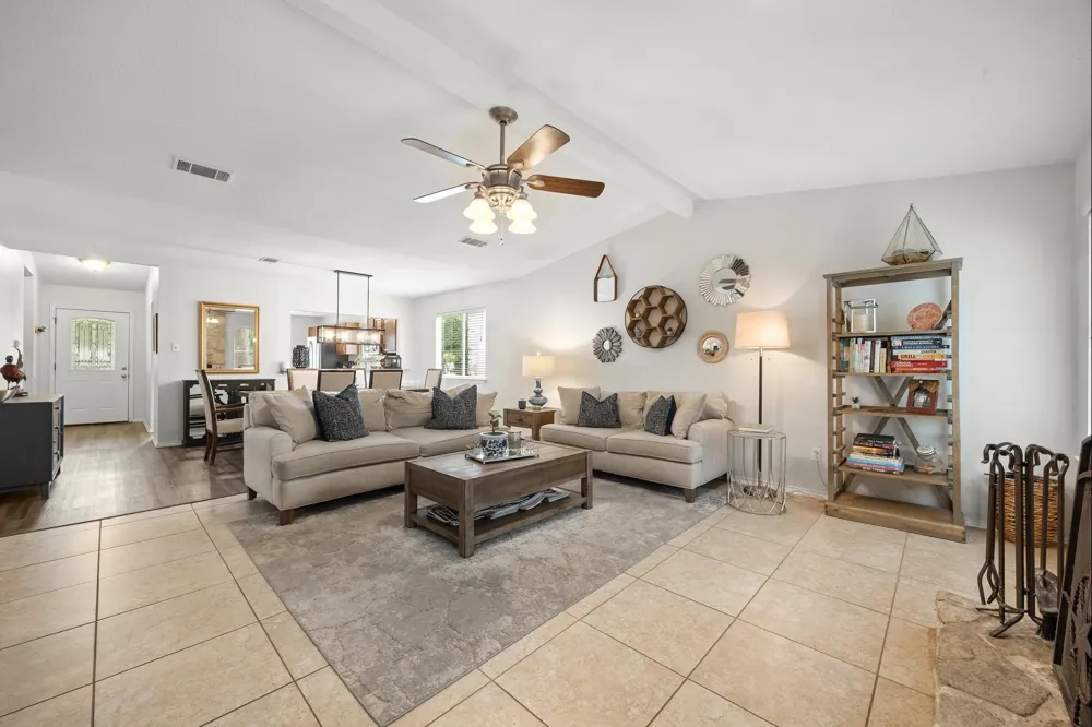 5921 Avery Island Avenue Austin, TX 78727