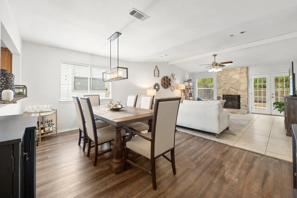 5921 Avery Island Avenue Austin, TX 78727