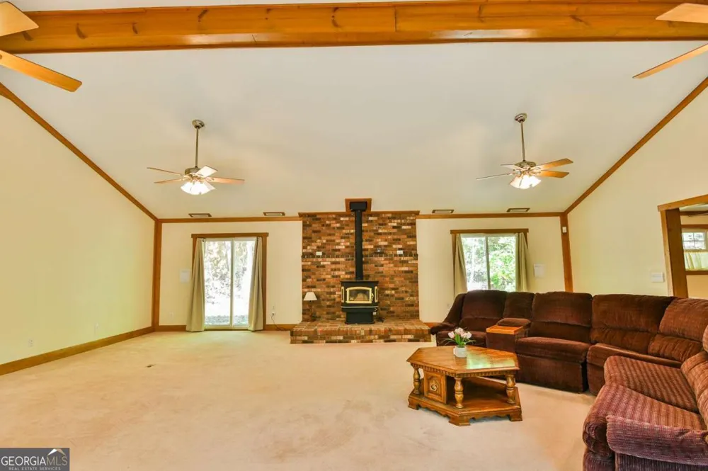 1163 Nickville RD Elberton, GA 30635
