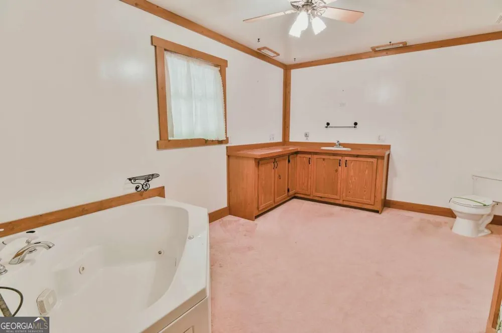 1163 Nickville RD Elberton, GA 30635