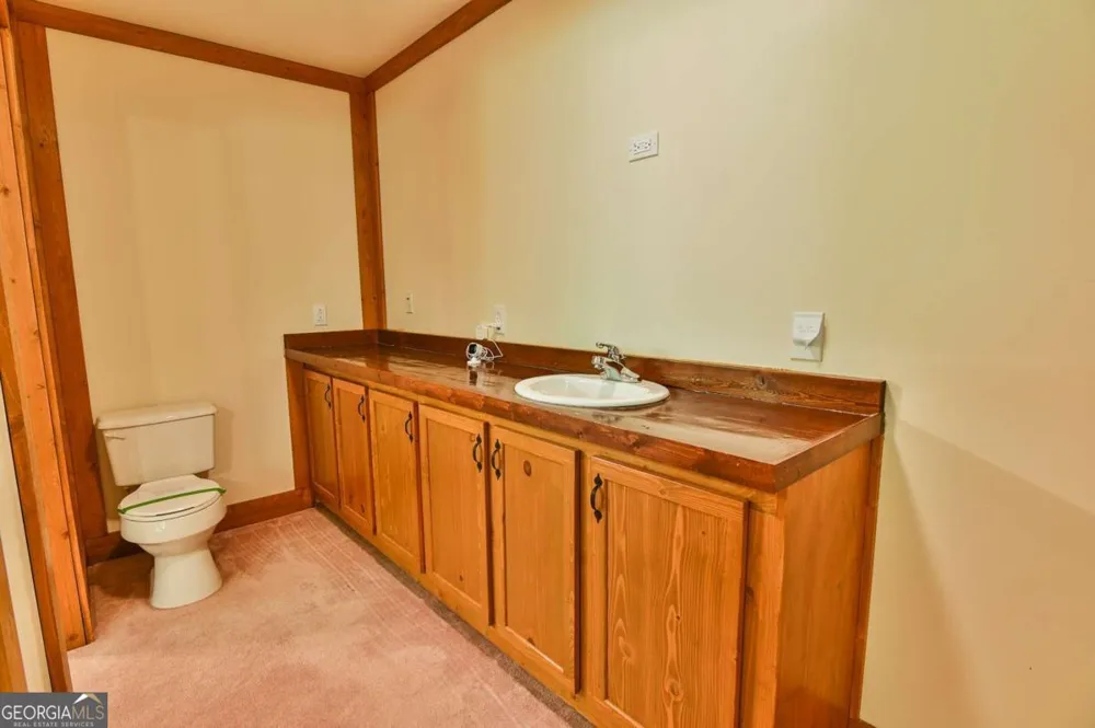 1163 Nickville RD Elberton, GA 30635