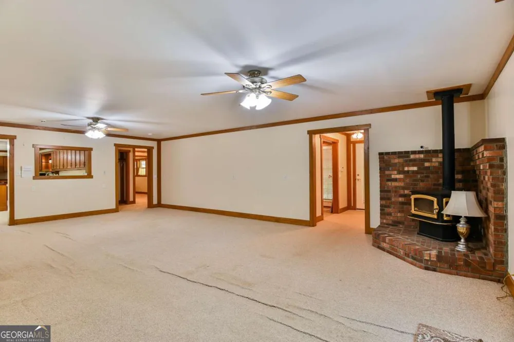 1163 Nickville RD Elberton, GA 30635