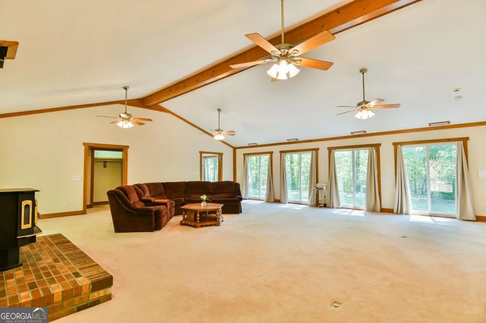 1163 Nickville RD Elberton, GA 30635