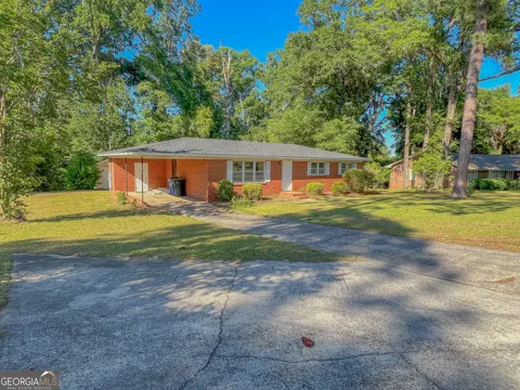 307 Brookdale DR