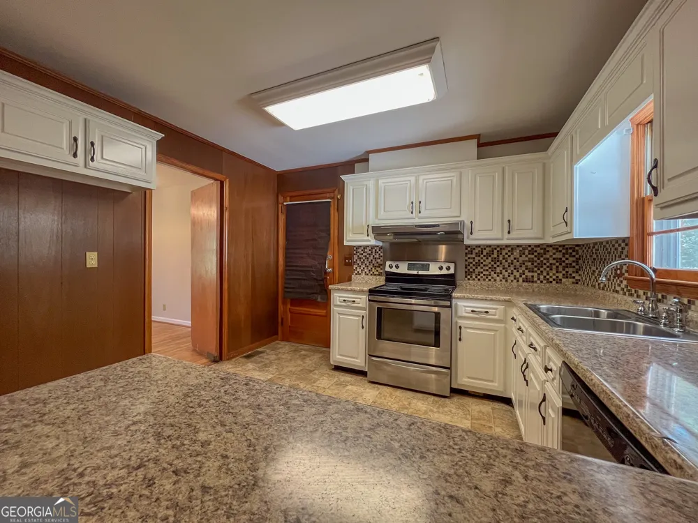 307 Brookdale DR Dublin, GA 31021