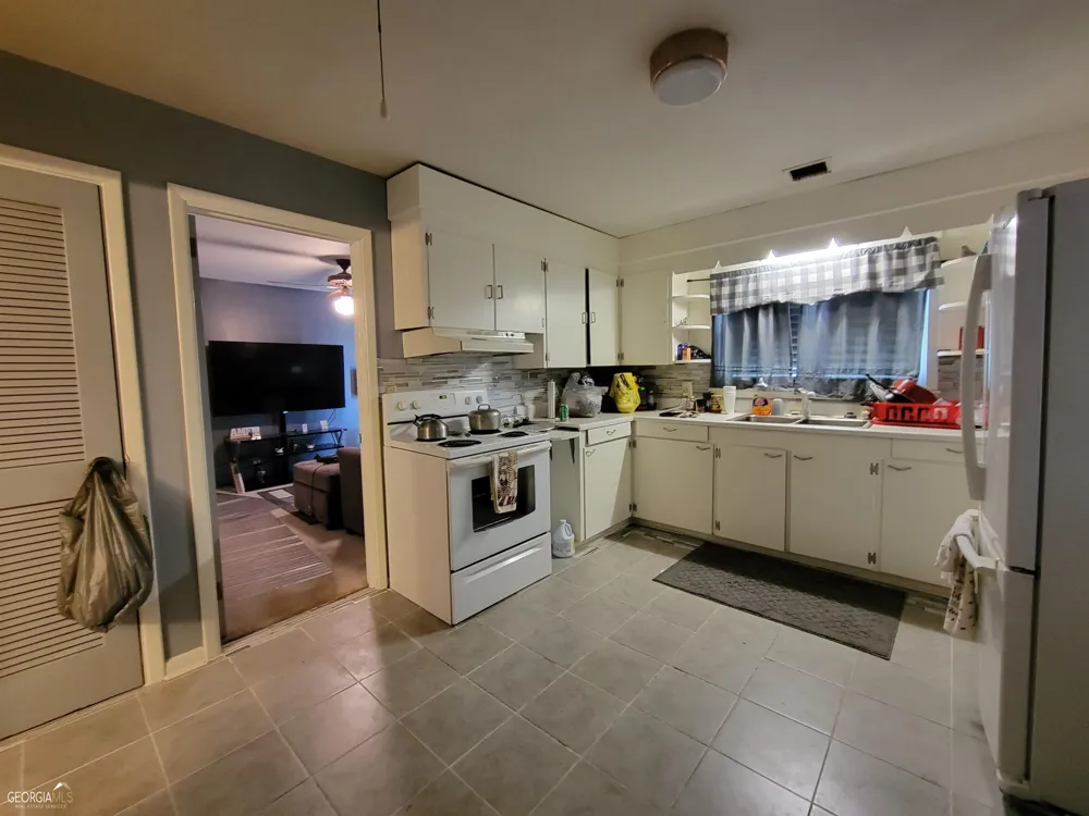 378 Mary ST Midville, GA 30441
