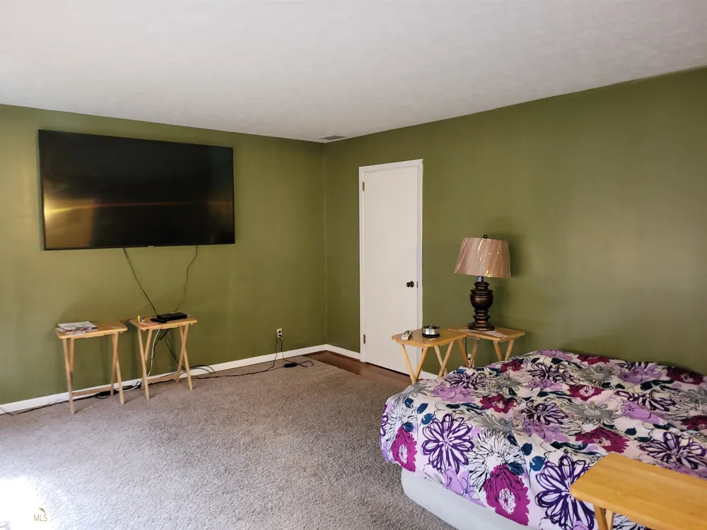 378 Mary ST Midville, GA 30441
