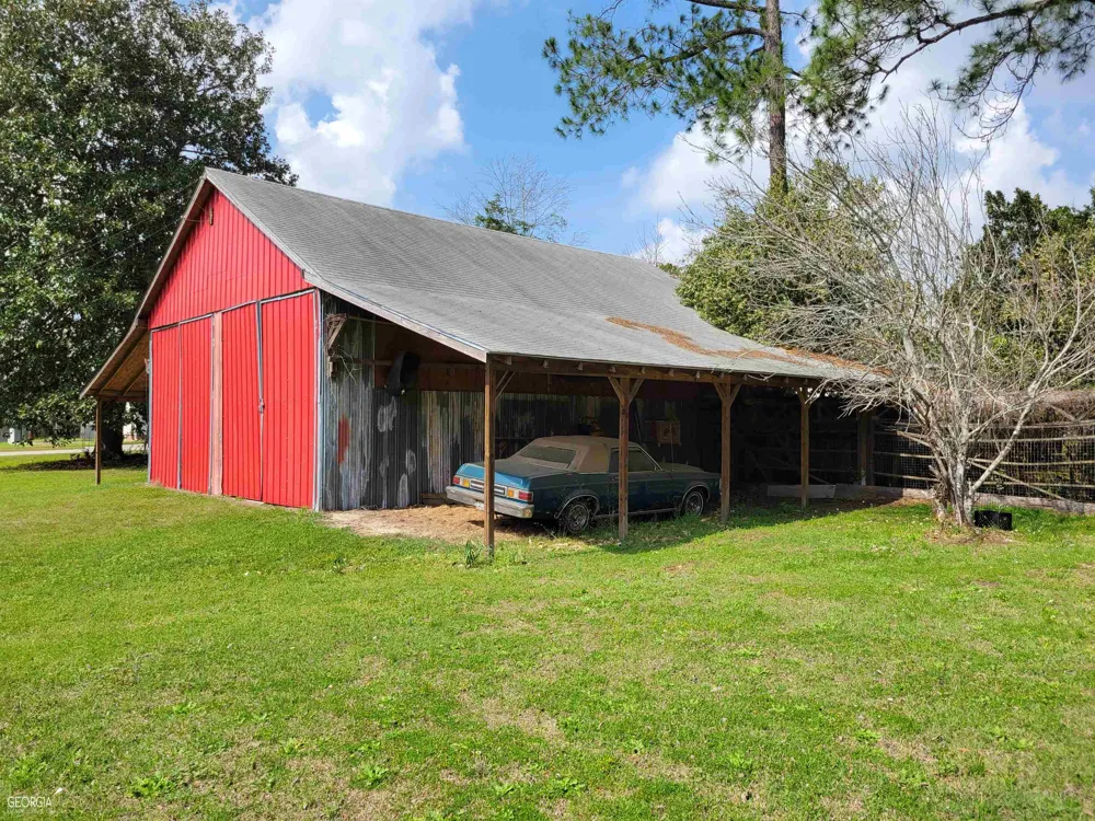 378 Mary ST Midville, GA 30441