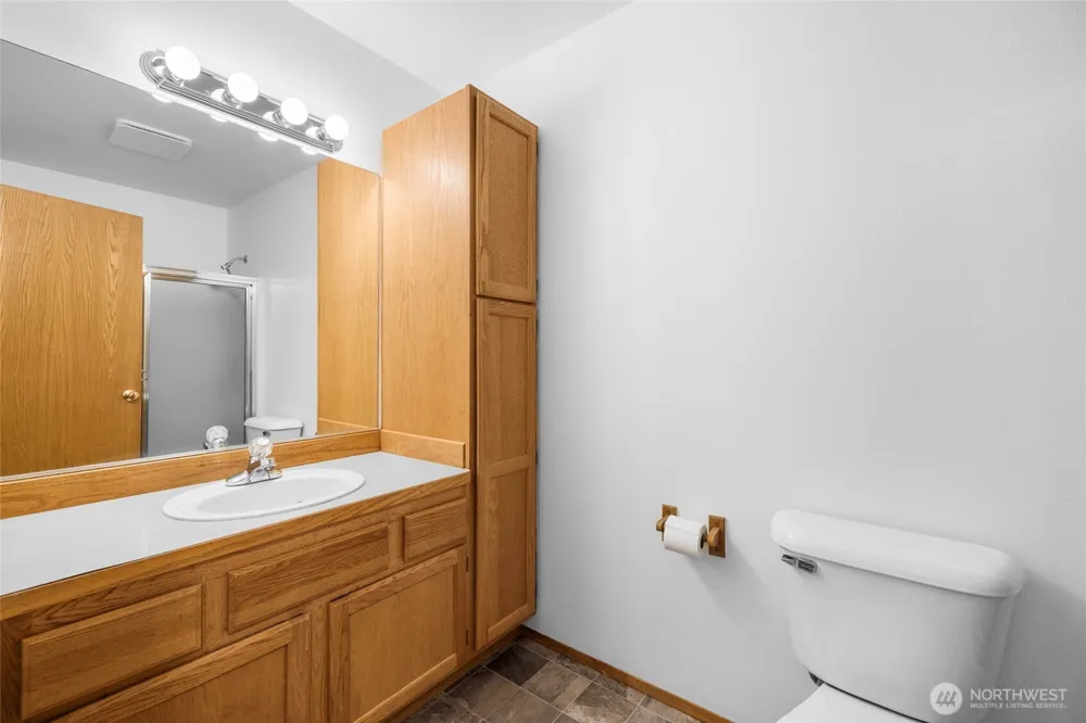 2609 C AVENUE Anacortes, WA 98221