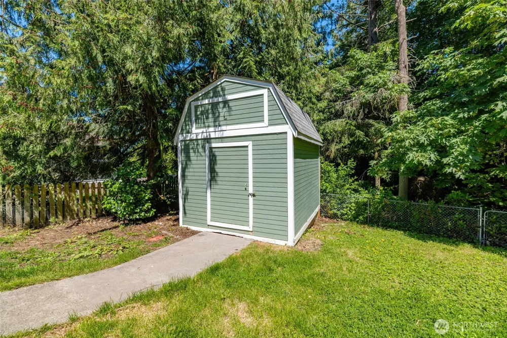 2609 C AVENUE Anacortes, WA 98221