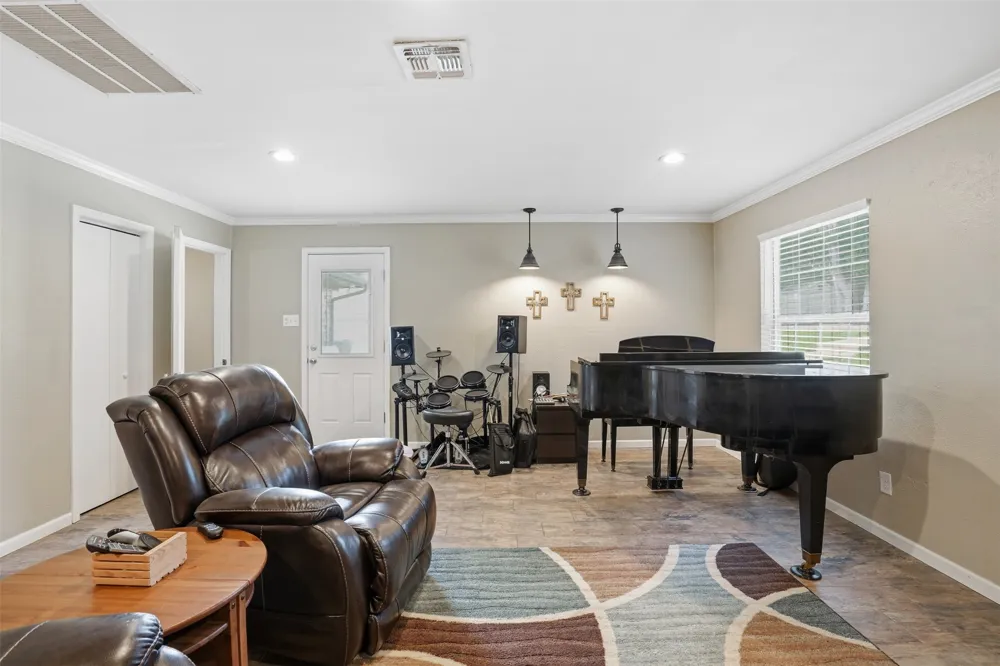 6514 Circo Drive De Cordova, TX 76049