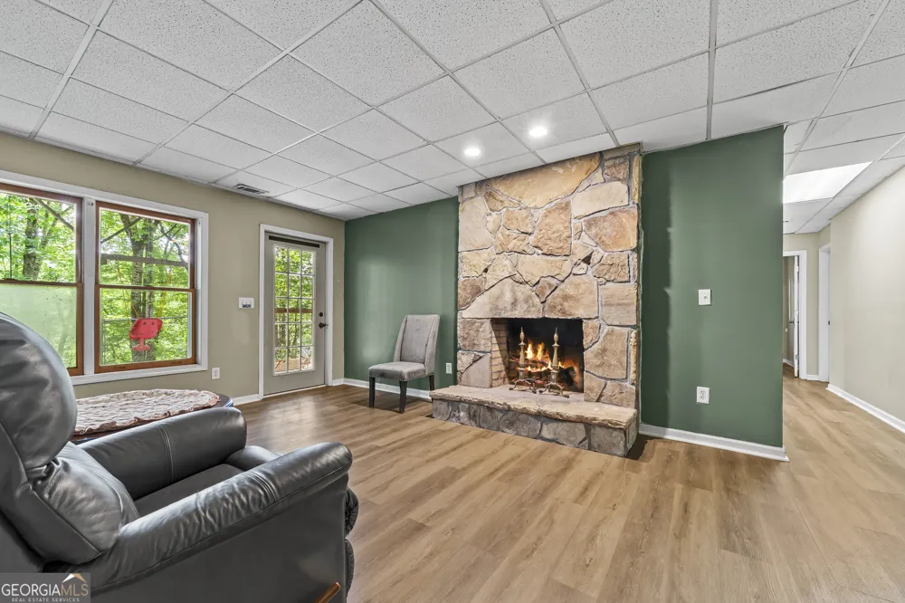 262 Patrick Ln Helen, GA 30545