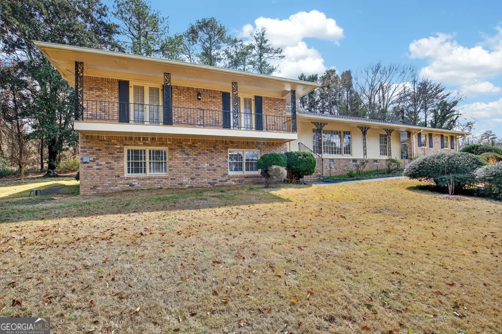 2064 Adriatic DR Conyers, GA 30012