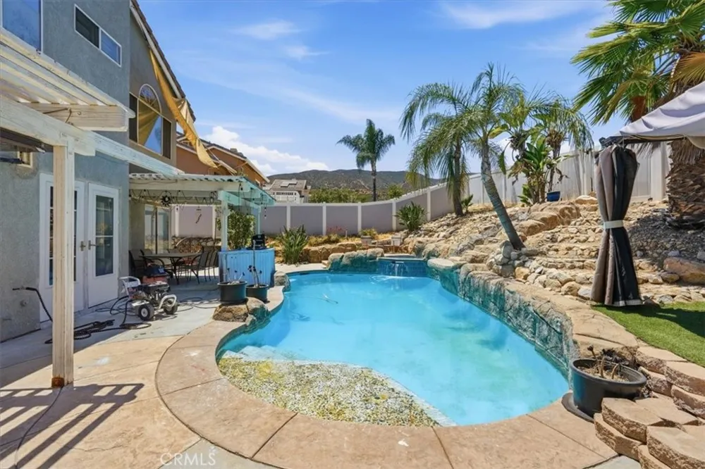 27255 Echo Canyon Court Corona, CA 92883