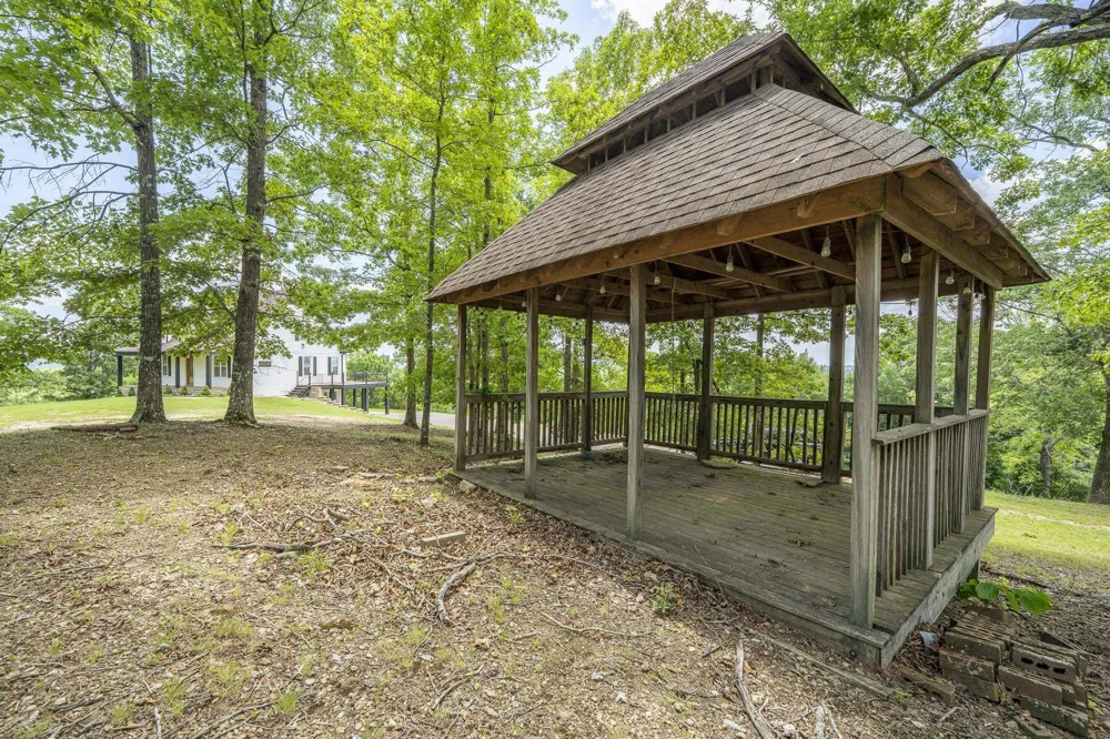 851 RIVERS EDGE DR Bath Springs, TN 38311