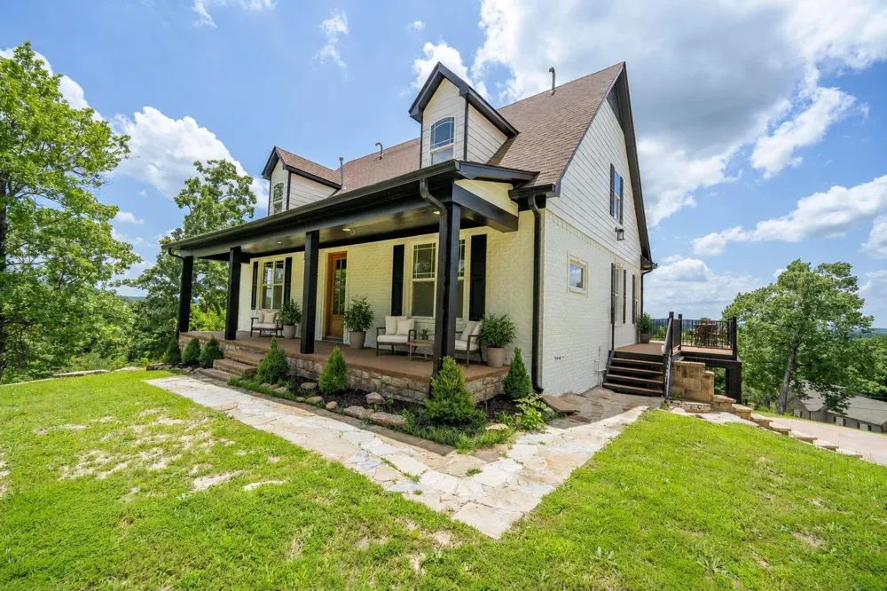 851 RIVERS EDGE DR Bath Springs, TN 38311