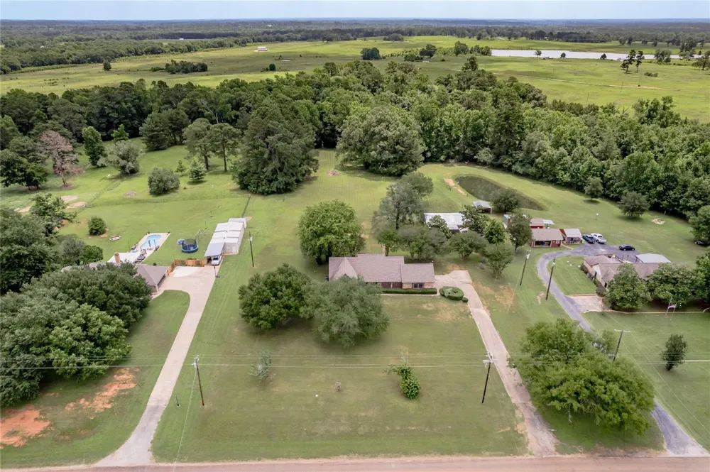 1215 Fm 2712 Crockett, TX 75835