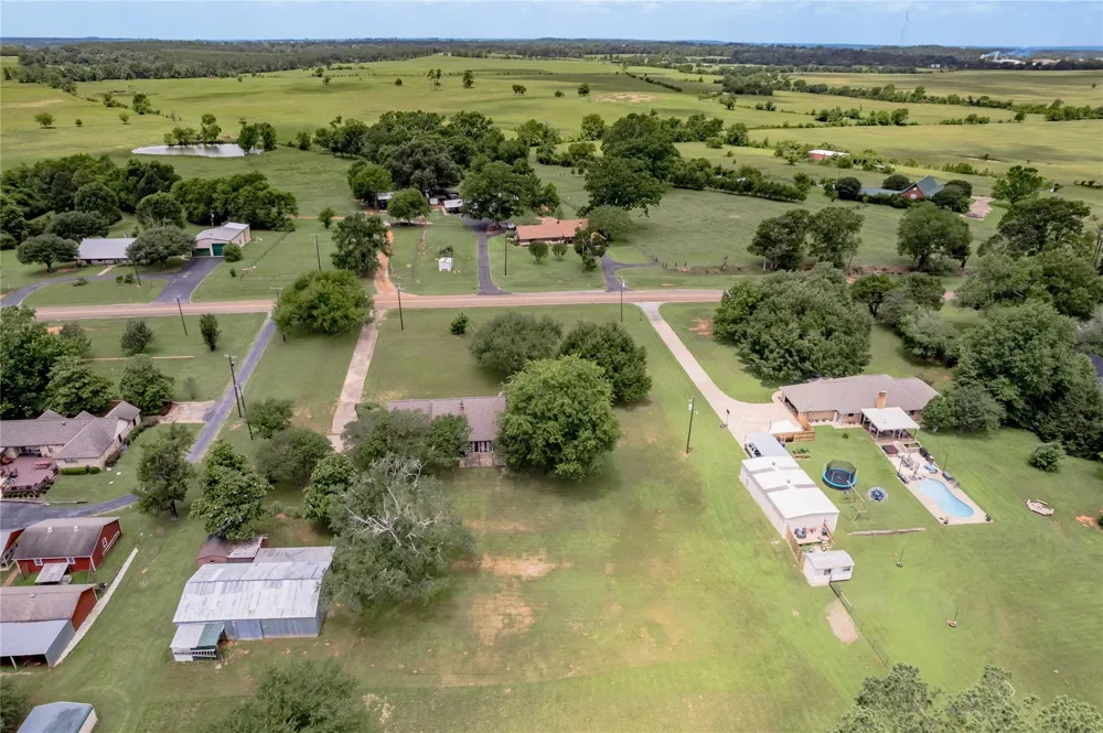 1215 Fm 2712 Crockett, TX 75835