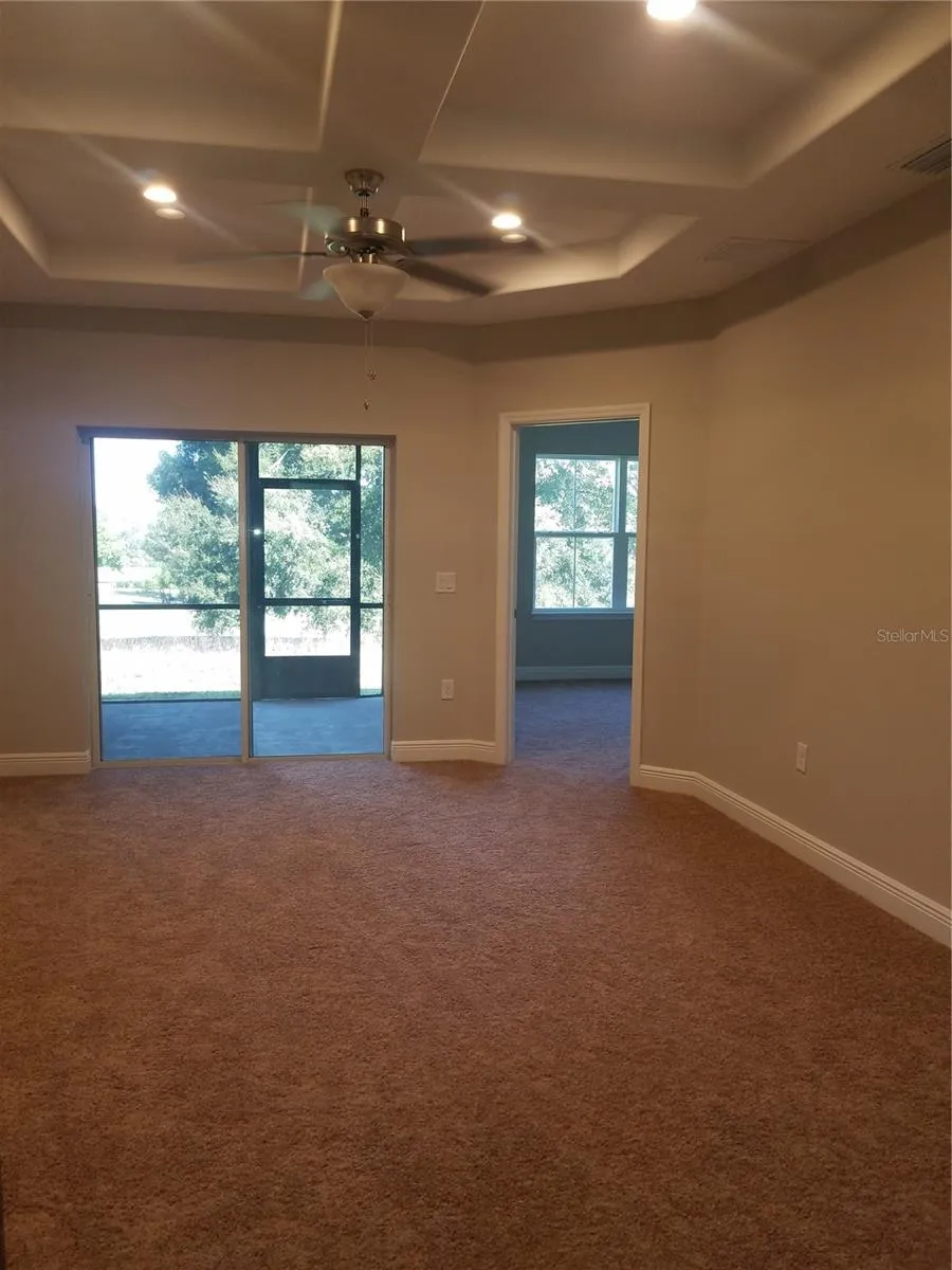 8504 MAGNIFICENT LANE Groveland, FL 34736