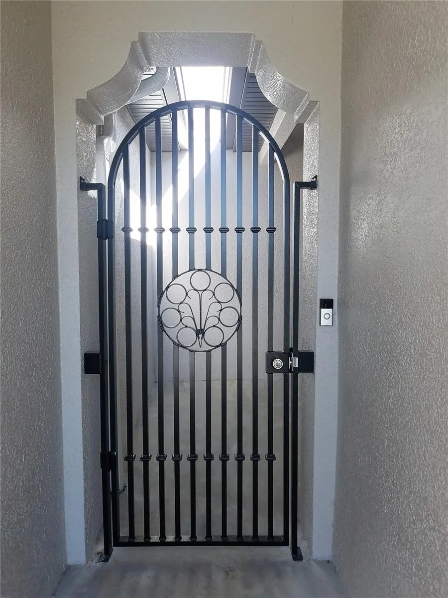 8504 MAGNIFICENT LANE Groveland, FL 34736