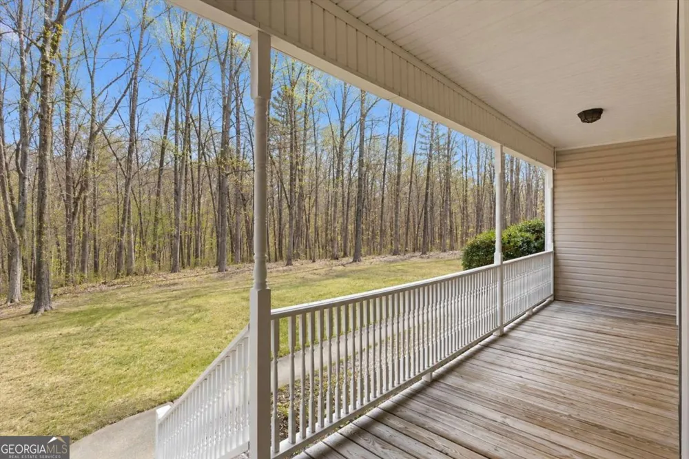 875 Knox Bridge HWY White, GA 30184