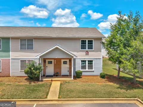 138 Hudson Bridge CT