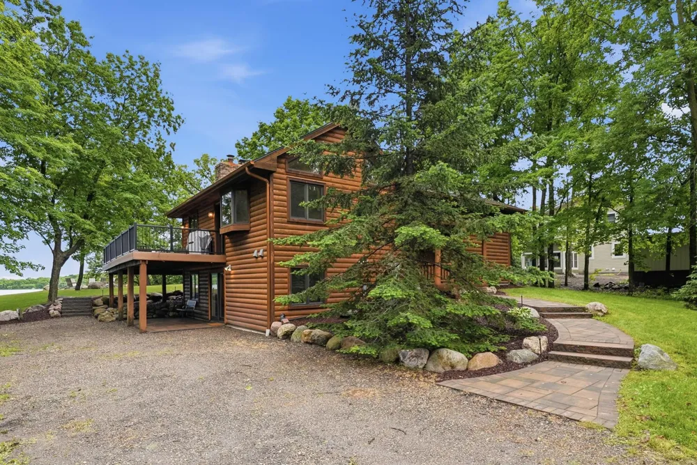 16984 County Road 96 SW Kensington, MN 56343