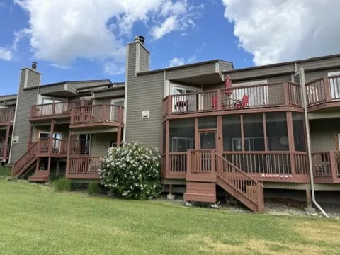 538 Quadna Mountain Road
