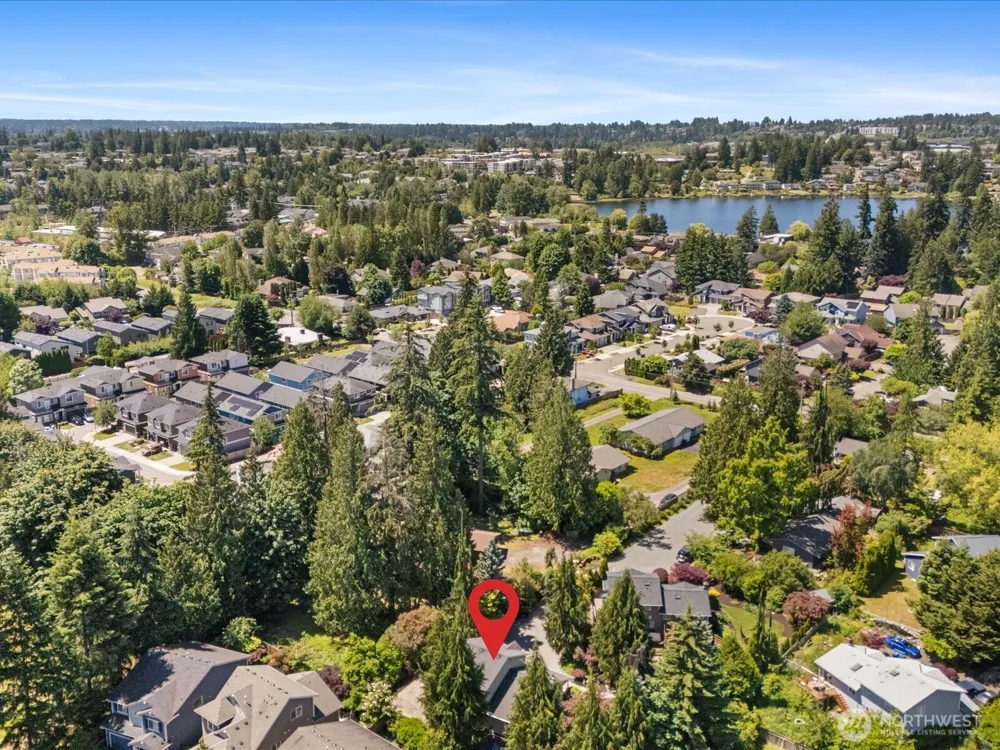 15931 2nd Place W Lynnwood, WA 98087