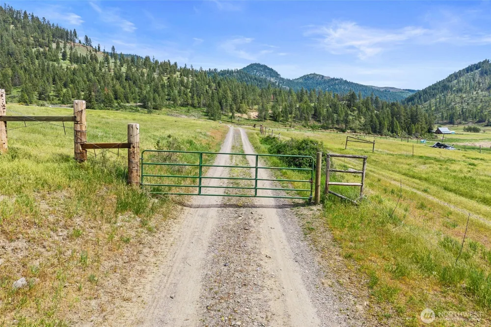 311 X Old Baldy Road #B Rice, WA 99126