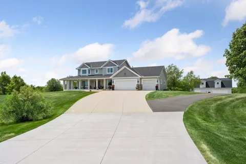 10205 Heather Lane
