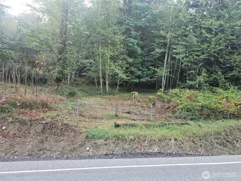 2540 xxx E North Island Drive