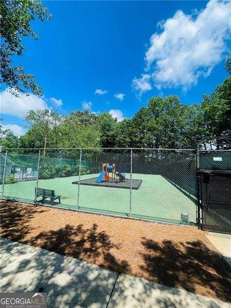 635 Windchase LN Stone Mountain, GA 30083