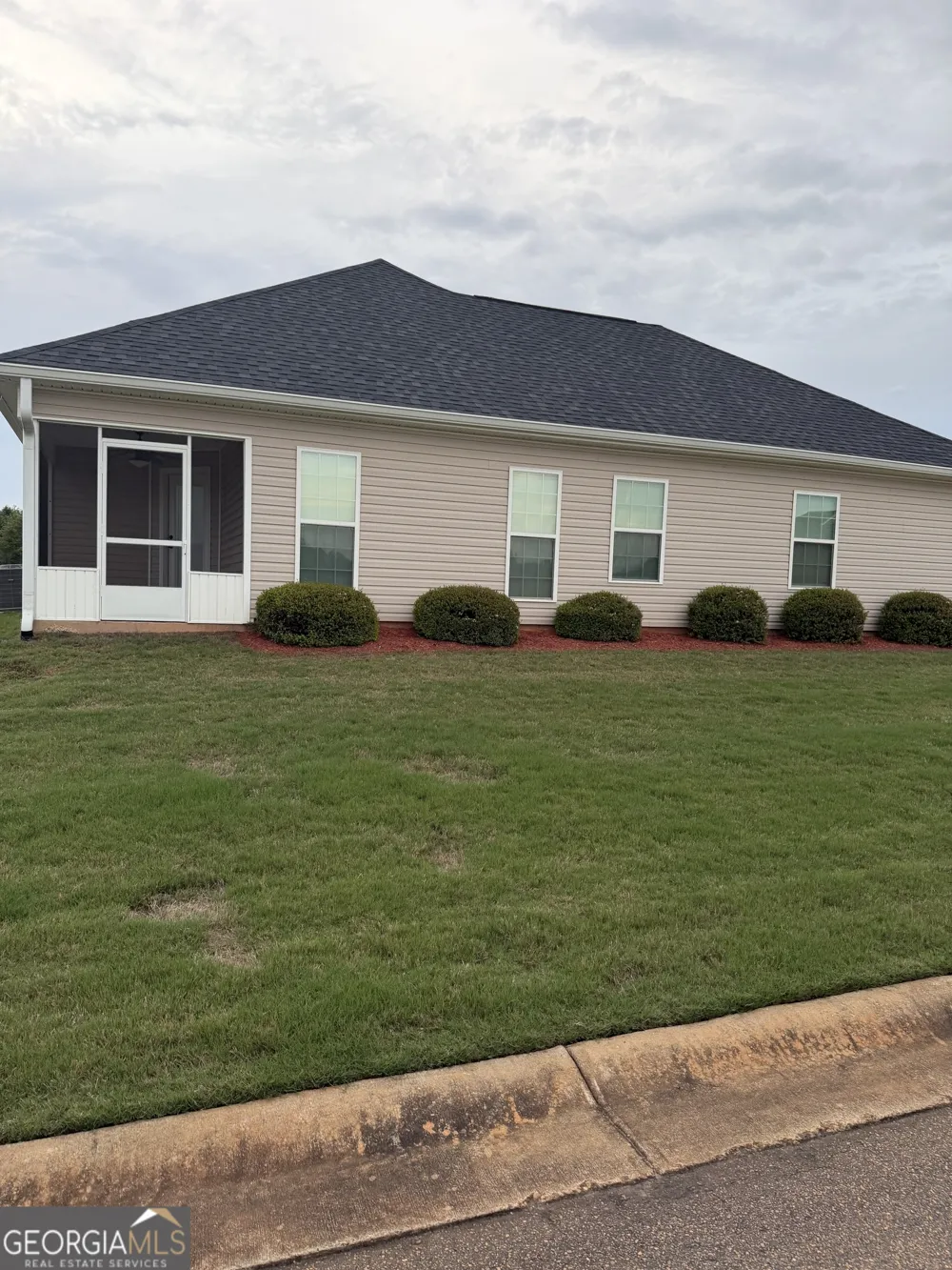 2101 Quail Ridge LN Perry, GA 31069