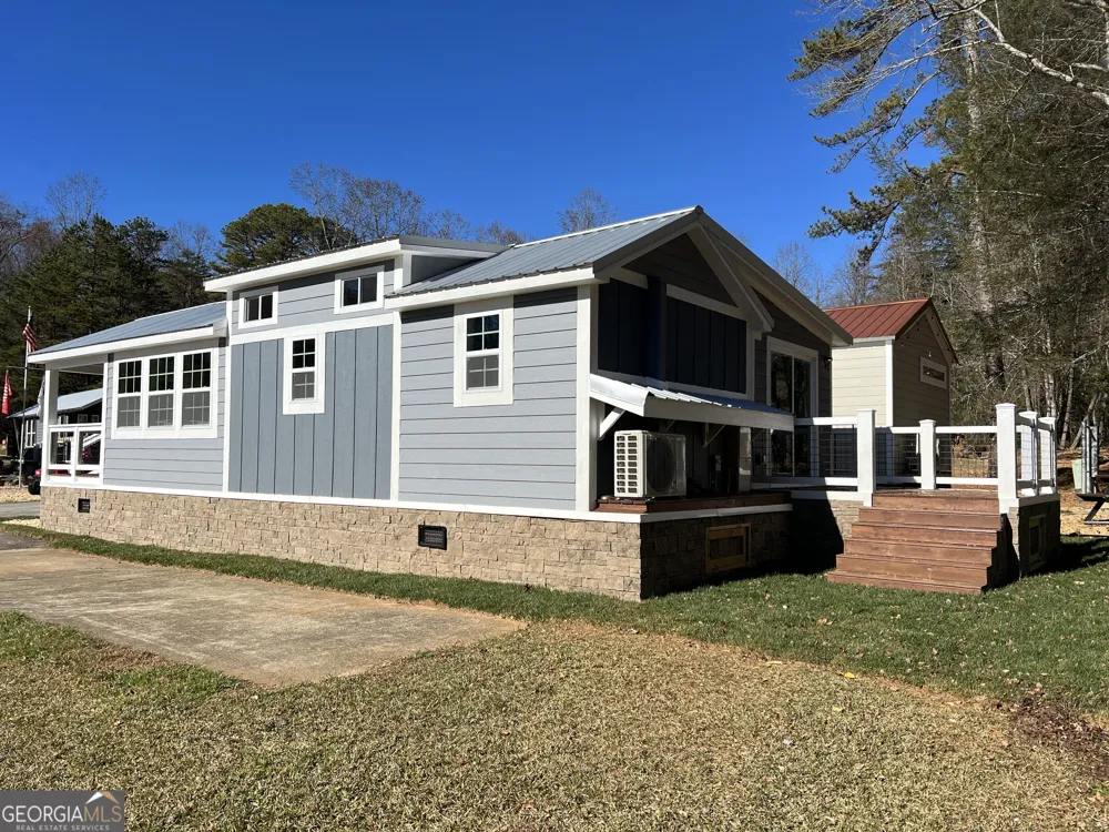 4960 Laurel Lodge #41 RD Clarkesville, GA 30523