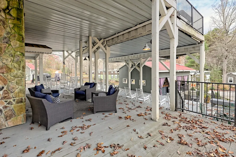 4960 Laurel Lodge #41 RD Clarkesville, GA 30523