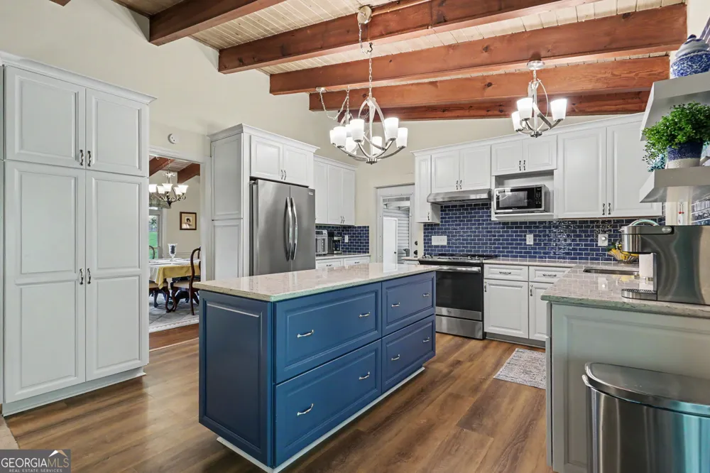 81 Starling Hill LN Clayton, GA 30525