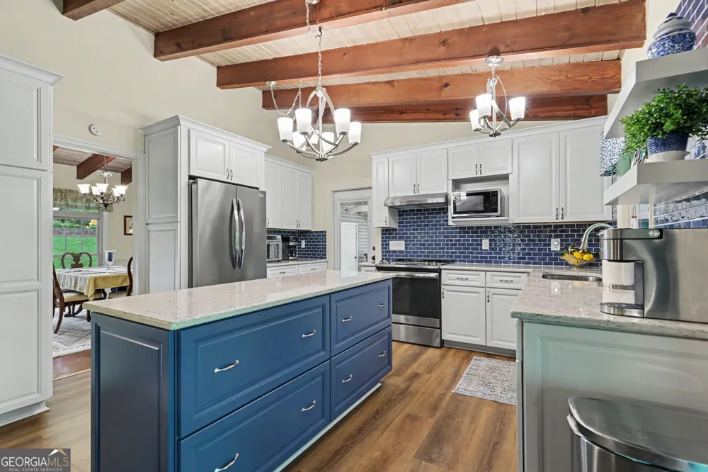 81 Starling Hill LN Clayton, GA 30525