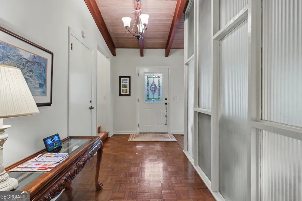 81 Starling Hill LN Clayton, GA 30525