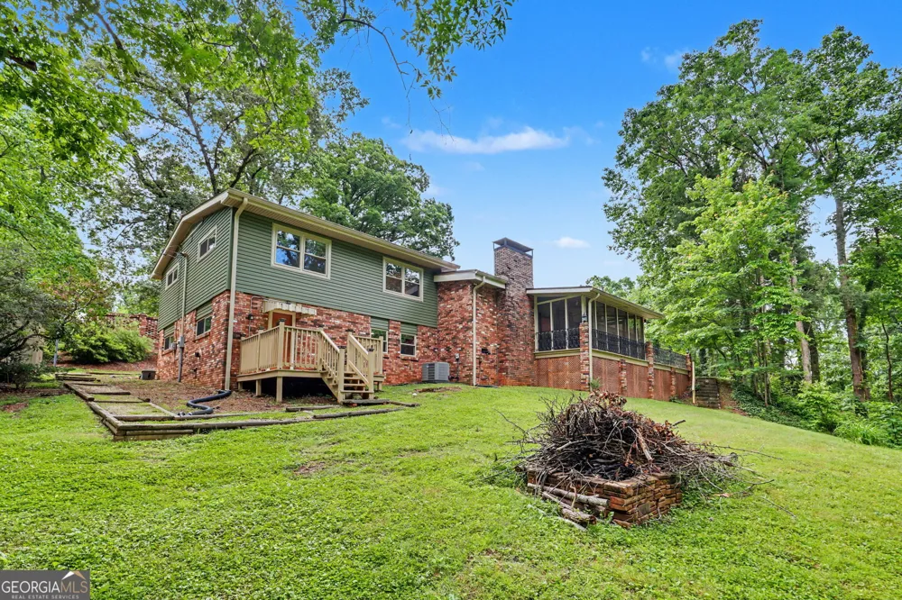 81 Starling Hill LN Clayton, GA 30525