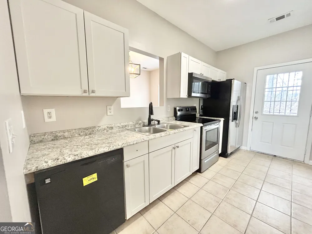 1050 Wheel House LN Monroe, GA 30655