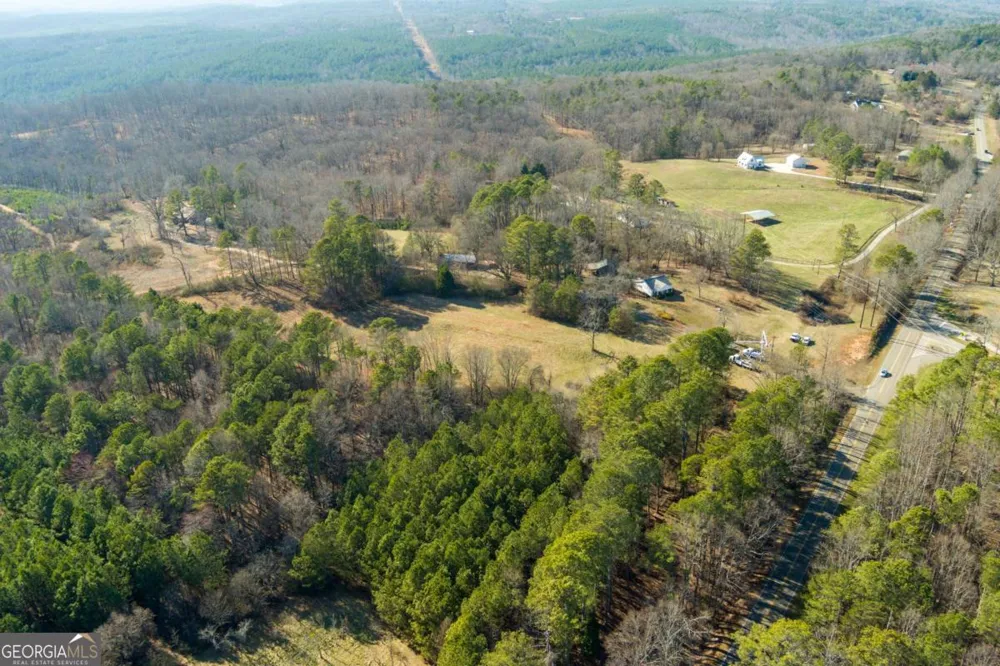 170 Sperin Cabinet Shop RD Ball Ground, GA 30107