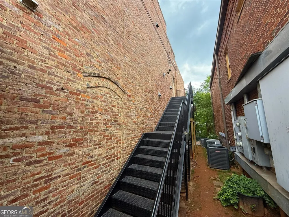 200 W Washington St, Unit C Madison, GA 30650