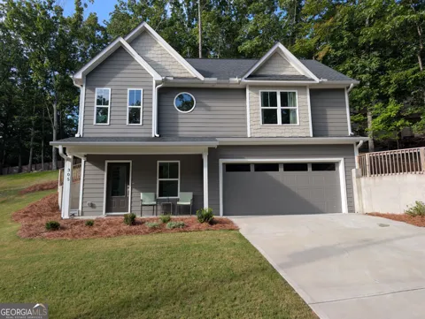 305 Ridgewood DR