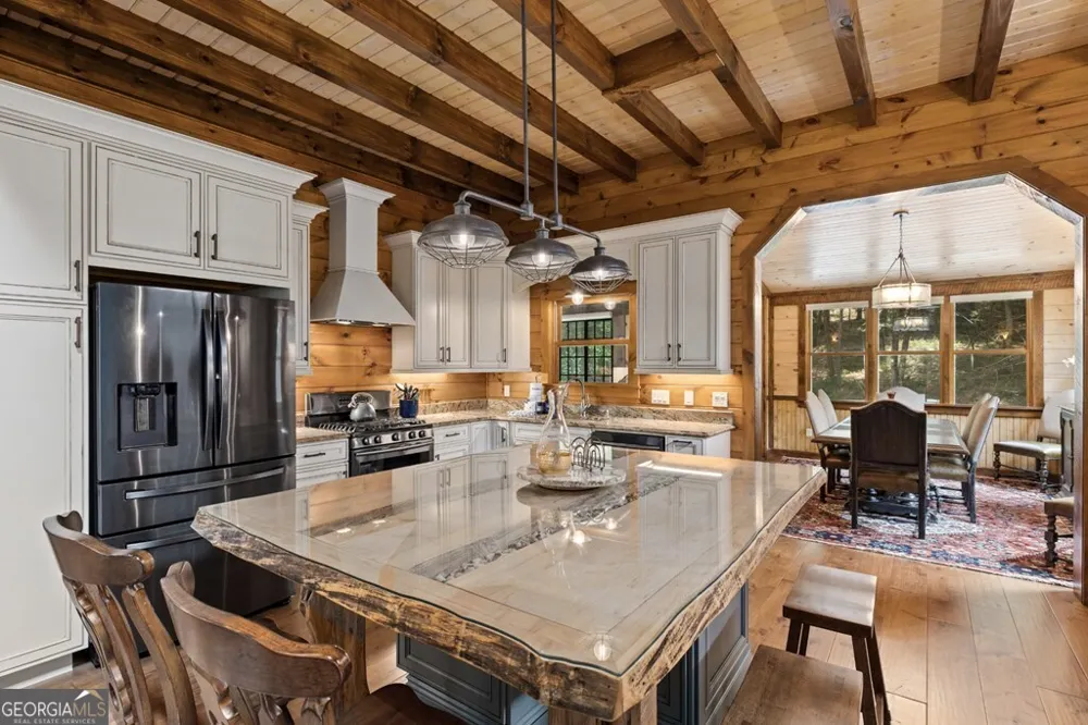 91 River RD Cherry Log, GA 30522