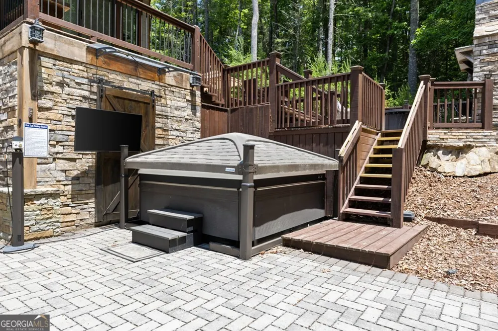 91 River RD Cherry Log, GA 30522